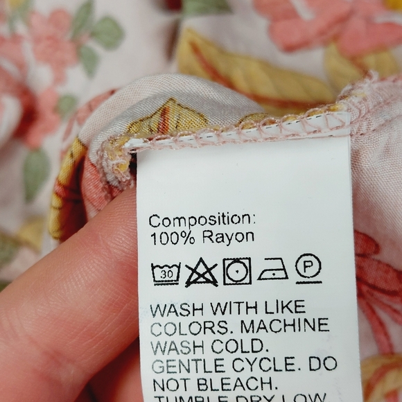 Old Navy and Shein Floral Print Summer Midi Dresses - Bundle of Two P1095 - Picture 7 of 15